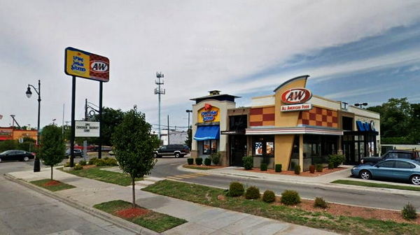 A&W Restaurant - Detroit - 17630 Grand River Ave (newer photo)